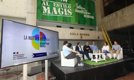 Una tarde en la UCAB para hablar sobre la reconstrucción de Venezuela