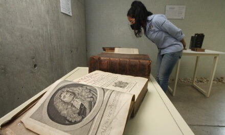 Tesoros de la biblioteca de la UCAB: una colección para admirar y consultar