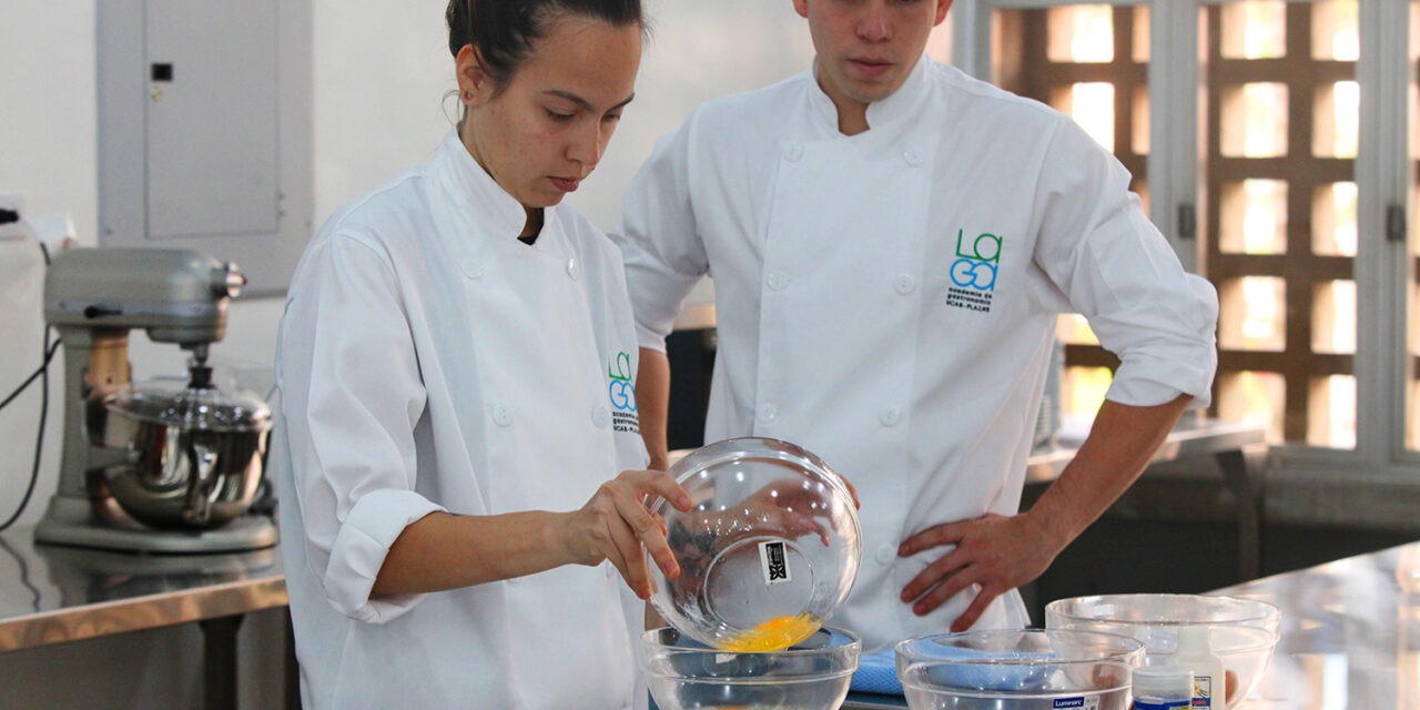 La Academia de Gastronomía UCAB Plaza’s abrió inscripciones para su certificación de cocinero