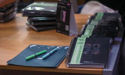 Comenzó «Agenda una Beca»: abiertas las postulaciones por un cupo en la Academia de Moda UCAB