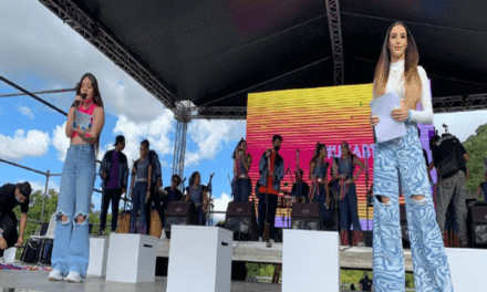 UCAB y Colegio San Agustín El Paraíso se unen en intercolegial de gaitas