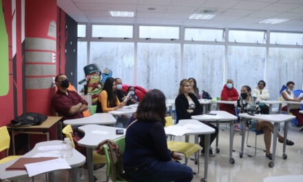 LA UCAB CELEBRÓ EL DESENCANTO POÉTICO EN EL TERCER ENCUENTRO «VERSANDO/CONVERSANDO»