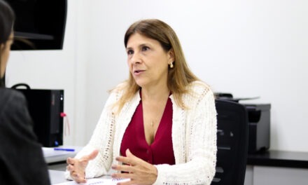 Es prioritario invertir en mantenimiento de la infraestructura vial, sostiene Celia Herrera