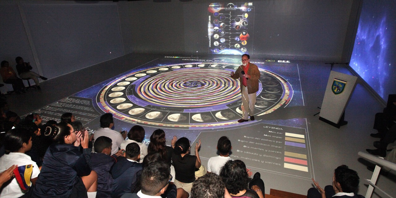 La UCAB se unió a la celebración centenaria de los planetarios