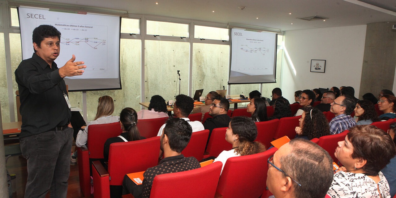 VI Congreso de Innovación Educativa: Tecnología debe impulsar la creatividad y el pensamiento crítico