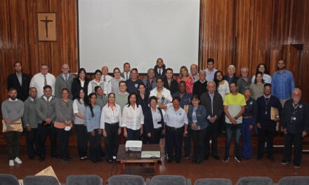 Unión, planificación y formación: claves para mejorar la educación según 11 colegios caraqueños