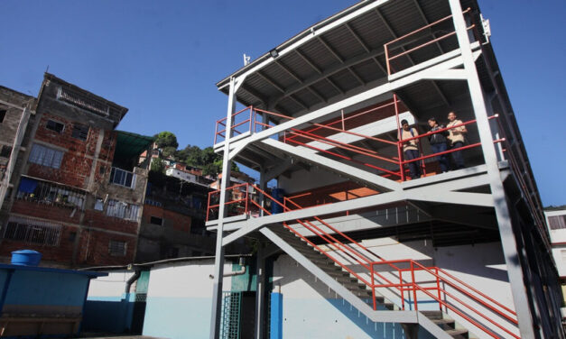 «Las escuelas no pueden ser escenarios de riesgo»: Experta de la UCAB plantea condiciones para el retorno a las aulas