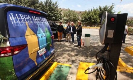 Campus sustentable: La UCAB instaló estación de carga para autos eléctricos