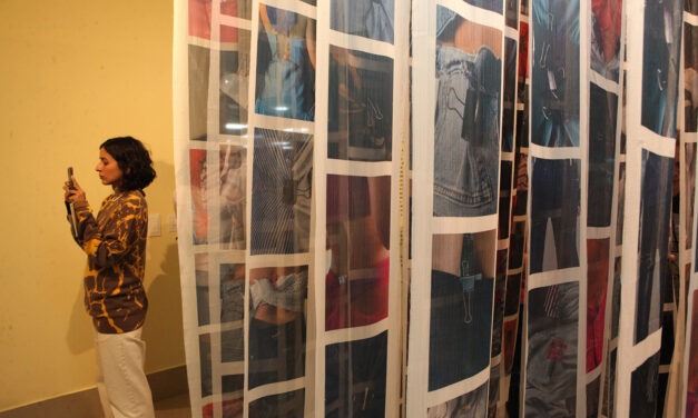 Los «ajustes y alteraciones» de la moda se revelan en el Centro Cultural UCAB