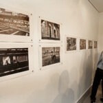 La «Geometría Fugaz» de Juancho Domínguez: fotografías callejeras que conectan a las personas con su entorno