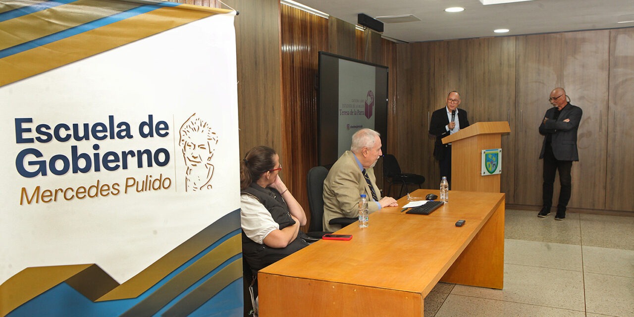 «El verdadero liderazgo es servir»: La UCAB rindió homenaje a Mercedes Pulido