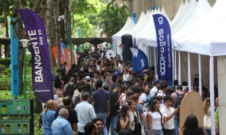Feria de Empleo y Pasantías rompió récord de asistencia en su edición 18