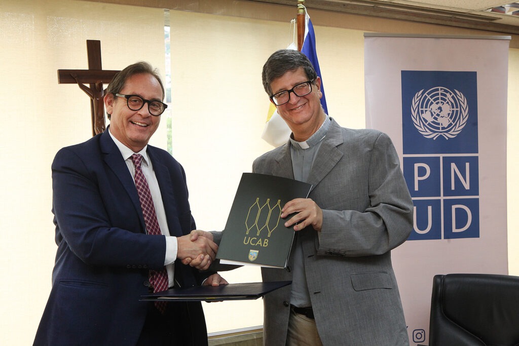 UCAB y PNUD