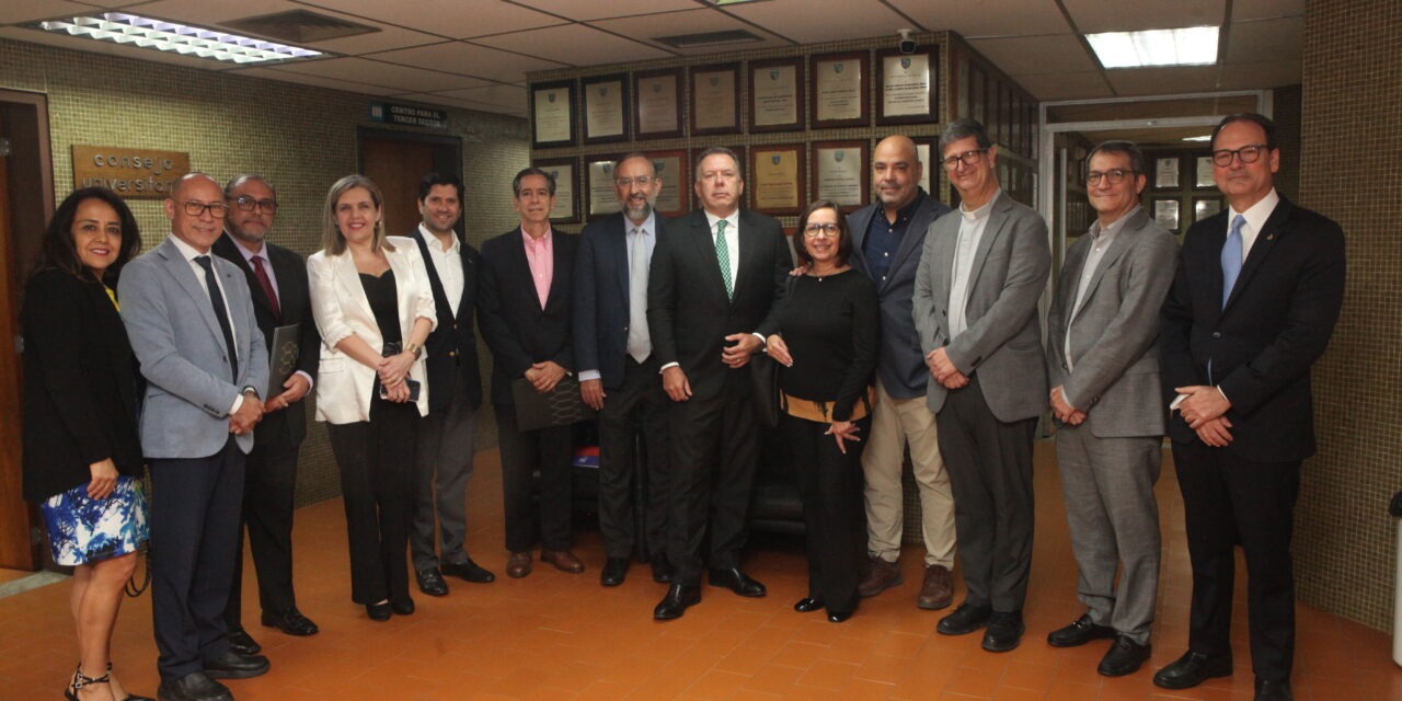 Nuevo TSU en Seguros de la UCAB cuenta con el aval de empresas del sector