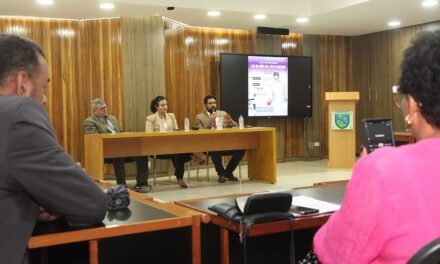 «La lucha por el derecho al voto de la mujer es una línea de investigación que cobra fuerza»