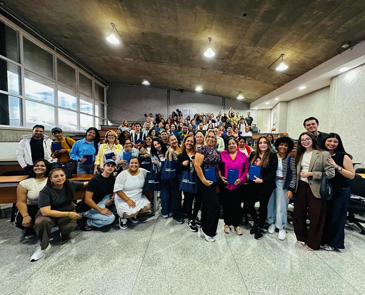 Casi 90 personas participaron en la 56.ª edición del Full Day “Bases para Emprender”