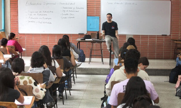 Beca Excelencia Andrés Bello: la UCAB busca jóvenes talentosos para estudiar Educación