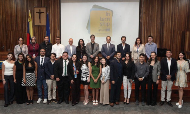 Por un futuro profesional exitoso: 14 estudiantes culminaron III edición de Internship UCAB