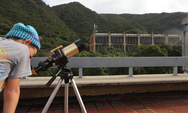 Grupo de aficionados y observatorio de astronomía planea la UCAB para su campus Montalbán