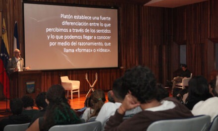 Pensar, ordenar y prefigurar: el llamado de Álvaro Rodríguez Muir en la séptima lección inaugural de Arquitectura UCAB