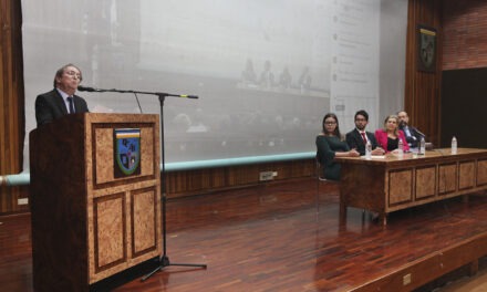 José Carlos Blanco en lección inaugural de Derecho: «No existe voluntad para que la tecnología también llegue a la justicia»