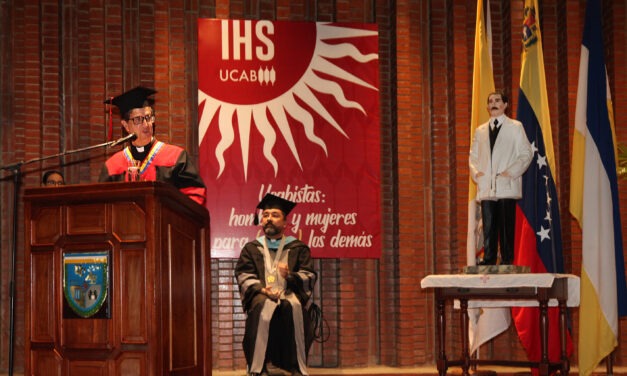 Rector Arturo Peraza invita a actuar como José Gregorio Hernández para crear nuevas alternativas