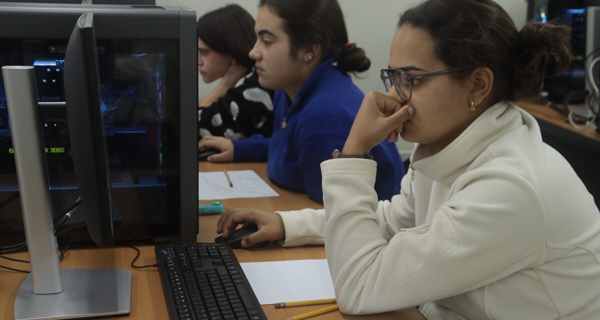 Apostando por el futuro: así fue la prueba de conocimientos en la UCAB