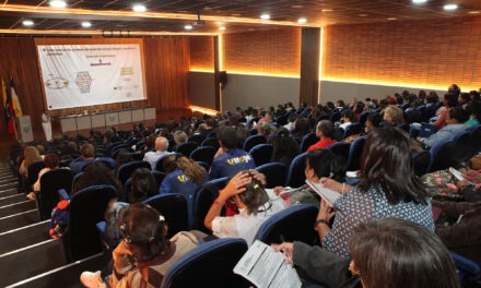 «Ya no somos los guardianes del conocimiento, somos los arquitectos»: así se vivió el VII Congreso de Innovación Educativa