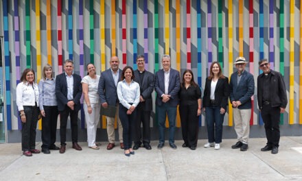 Directiva de Movistar conoció innovaciones de la UCAB y anunció aporte al programa de becas