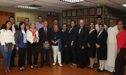 La UCAB sigue sumando colegios a su alianza por la calidad educativa