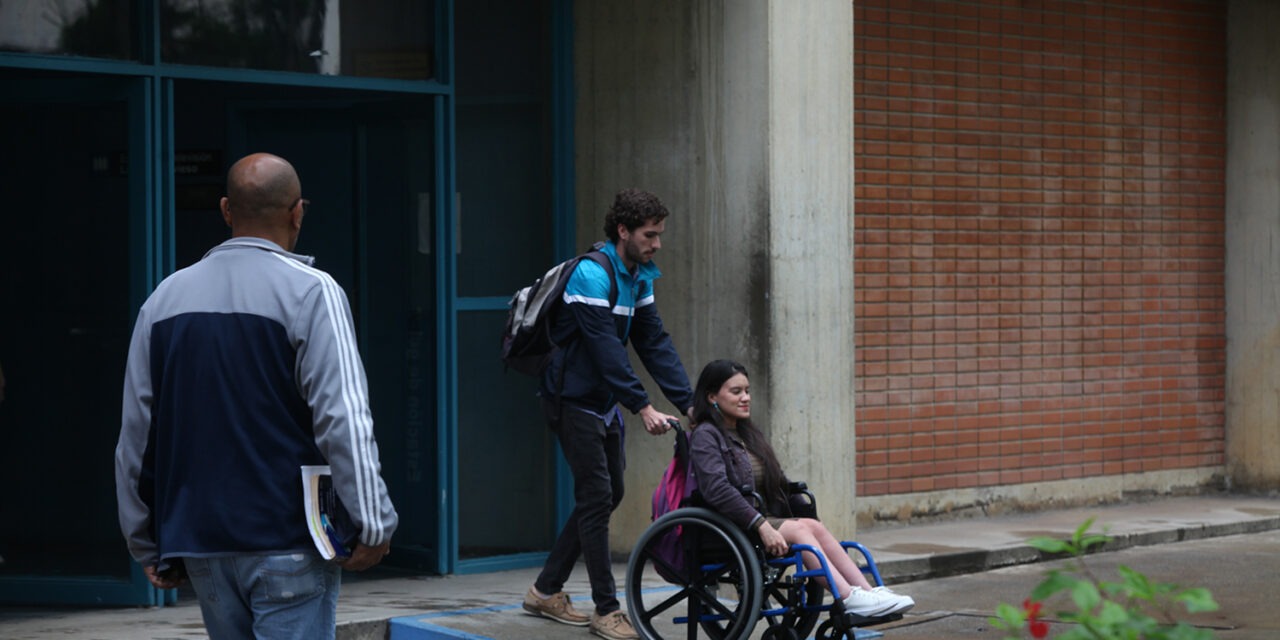 La UCAB reafirma su compromiso con la inclusión de estudiantes con discapacidad