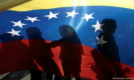 SUAVITER IN MODO FORTIFER IN RE | POR LUIS UGALDE