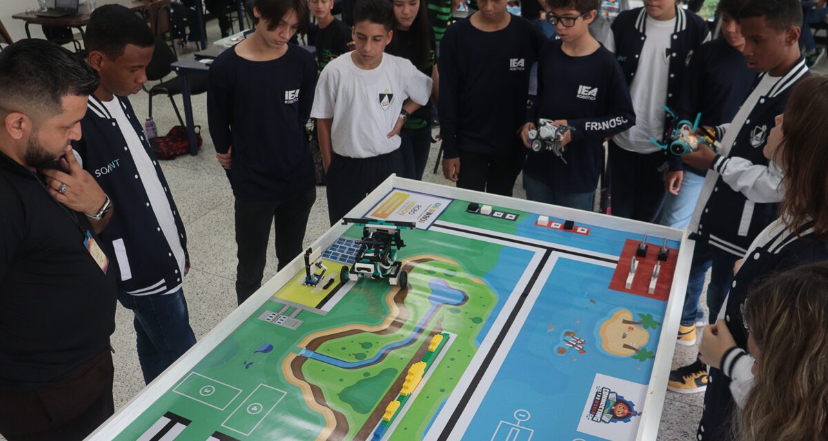 Competencia de robótica reunió en la UCAB a niños y adolescentes