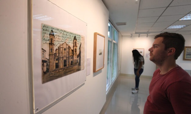 Venezuela y El Caribe neerlandés, unidos en 50 postales