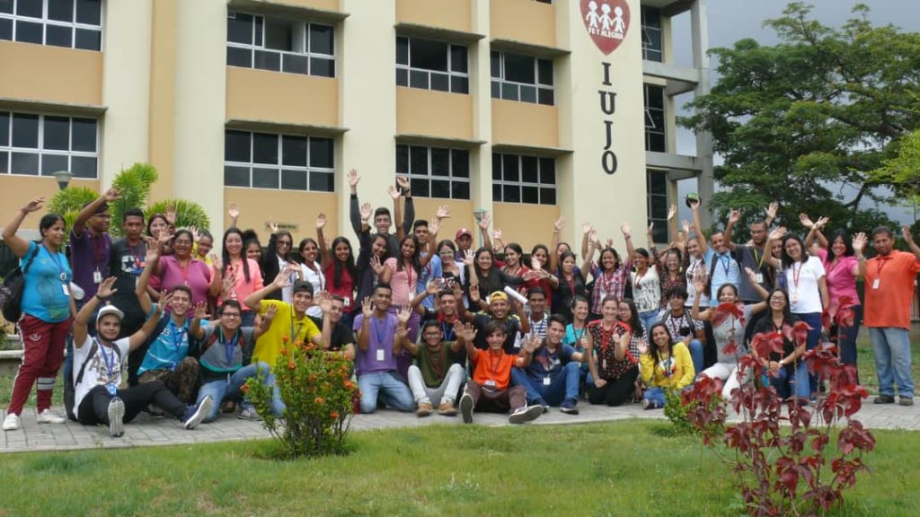 Fe y Alegría, 25 años de Técnicos Universitarios | Por Luis Ugalde
