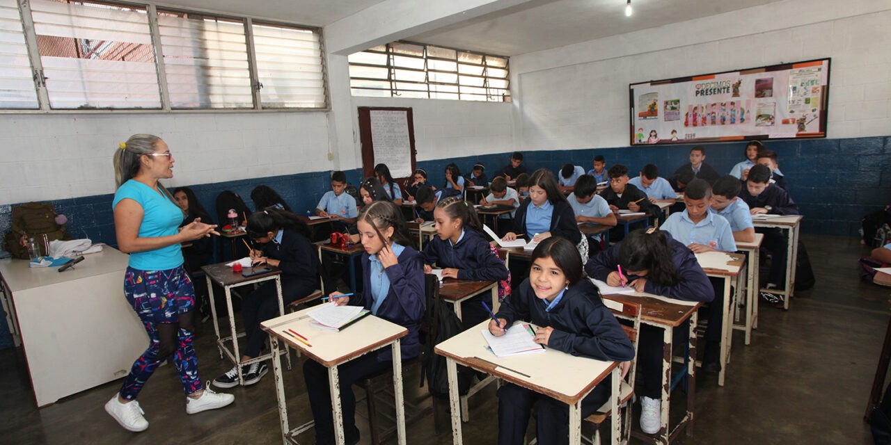 EDUCACIÓN, ESTADO Y SOCIEDAD | POR LUIS UGALDE