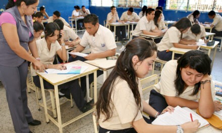 SECEL UCAB 2023: Estudiantes de bachillerato siguen reprobados en materias fundamentales