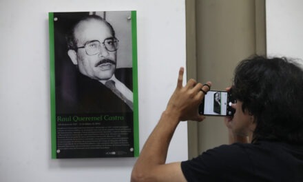 La UCAB rescata la memoria del juez Raúl Queremel Castro como referencia ética para los estudiantes de Derecho