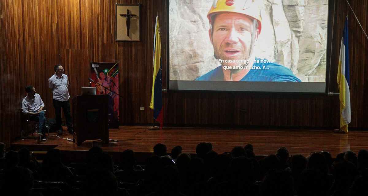 Vida detrás del lente: la masterclass de Keith Partridge en la UCAB