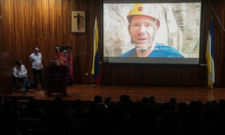 Vida detrás del lente: la masterclass de Keith Partridge en la UCAB