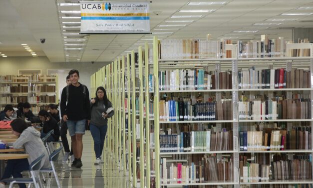 La UCAB es reconocida por investigaciones en educación, ciencias políticas, sociales y económicas, según AD Scientific Index 2025