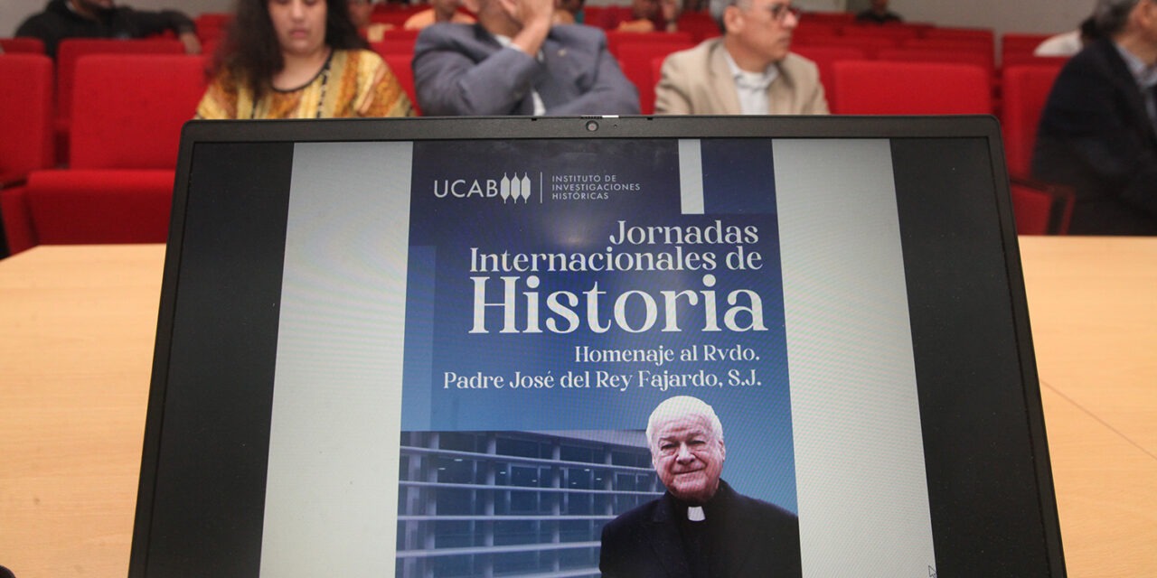El IIH UCAB rindió homenaje al padre José del Rey, «perfecto ignaciano» y apasionado historiador de la Compañía de Jesús