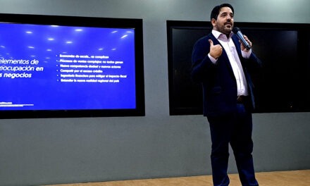 Ecoanalítica proyecta crecimiento económico de 4% en 2024, condicionado por la incertidumbre electoral