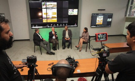 Voluntad política para abandonar el modelo extractivista pidieron expertos en Jornadas Ambientales  UCAB