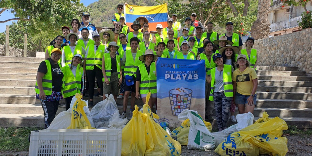Jornada de limpieza en Anare - Día Mundial de las Playas
