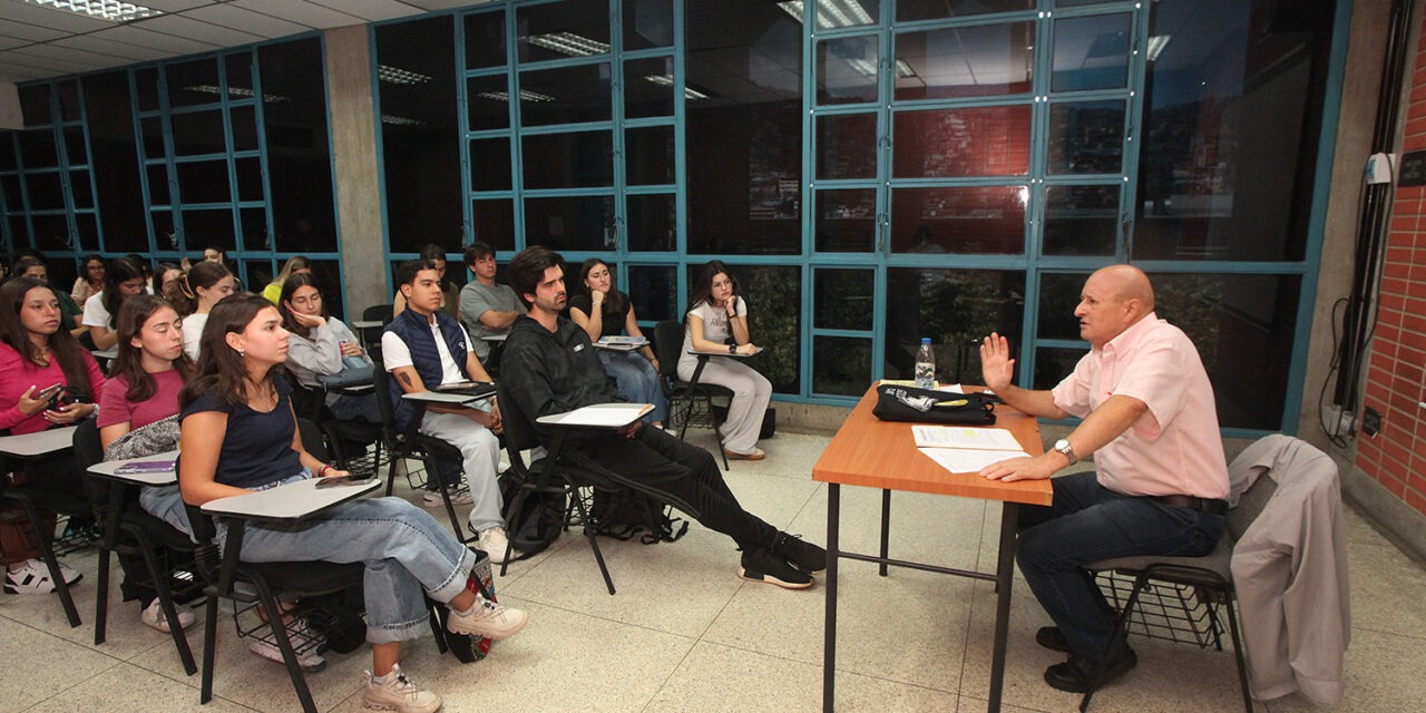 Concurso «enFoco mis competencias» premiará la creatividad y el conocimiento sobre la pedagogía ucabista