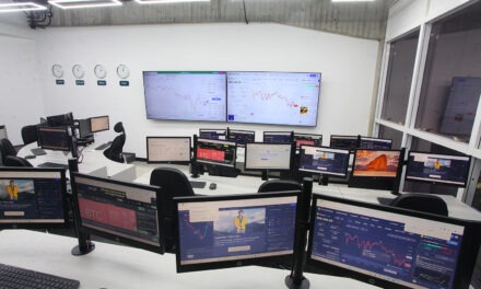 Academia BT&C UCAB suma herramientas de análisis financiero premium tras alianza con TradingView