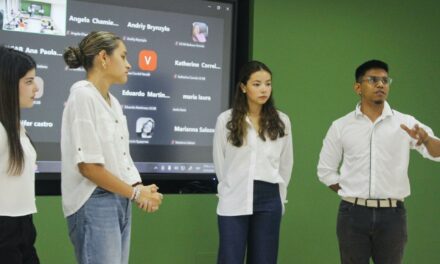Estudiantes de Comunicación Social destacaron en conferencia COIL organizada por universidad ucraniana