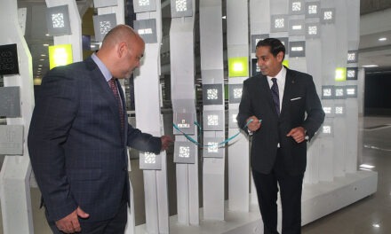 EY Venezuela se incorpora al Muro de Honor de la UCAB que reconoce a sus benefactores