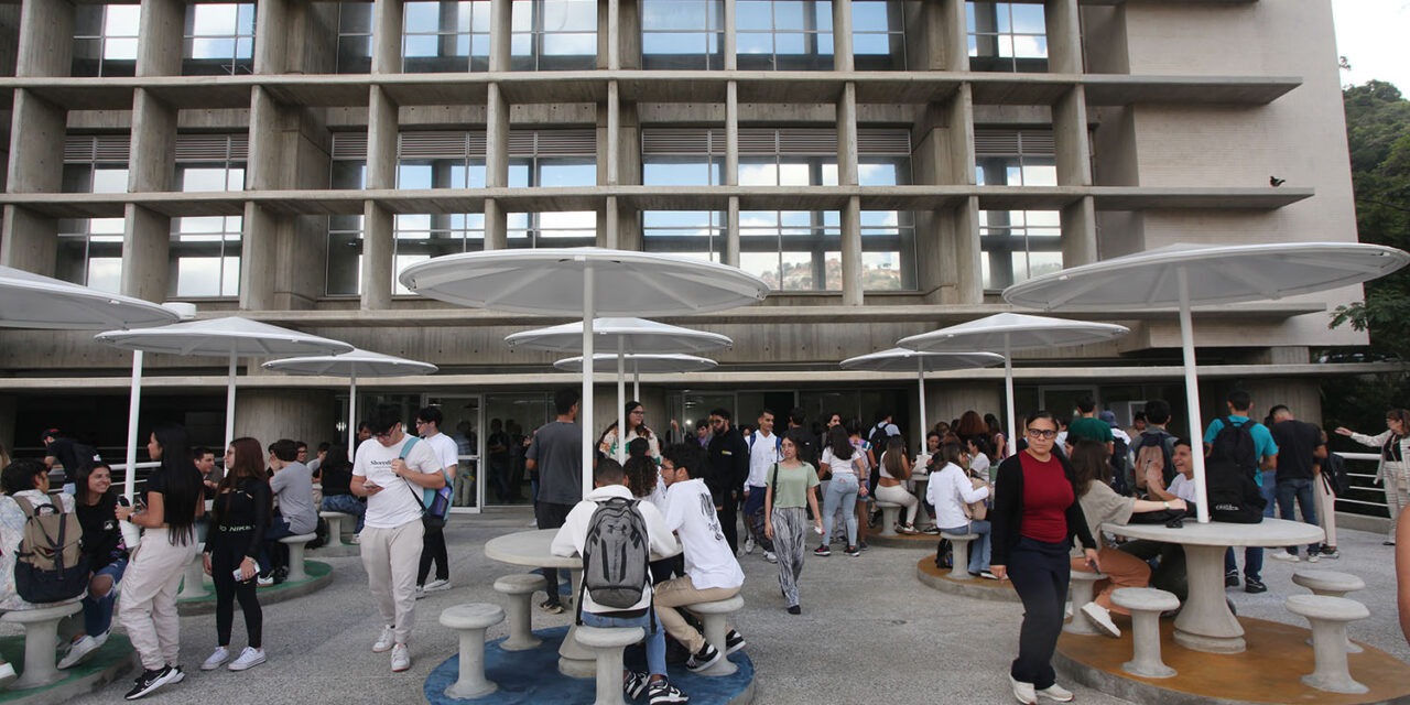 De ucabistas para ucabistas: reinaugurada Sala de Estudios y Descanso